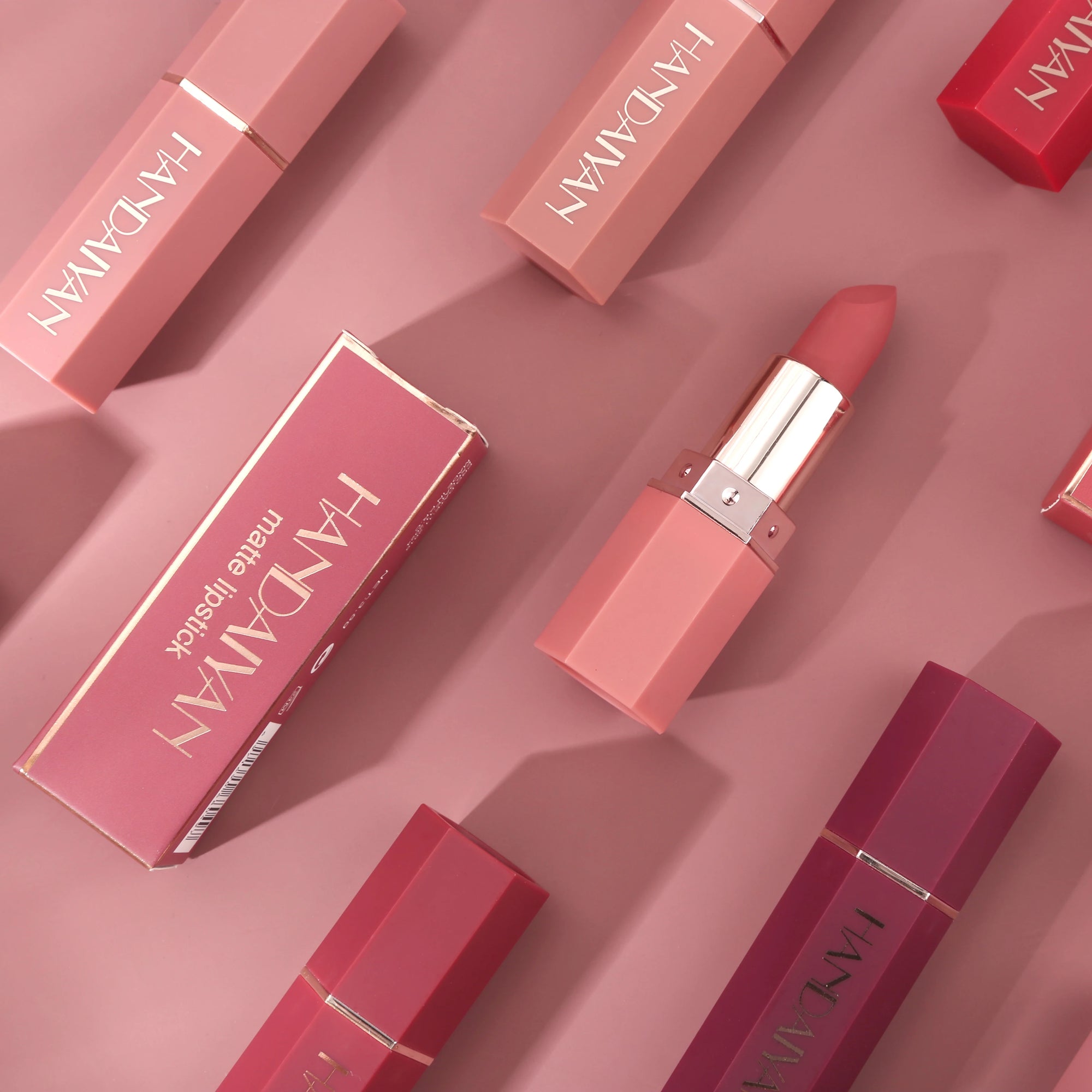 6-Color Matte Lipstick – Long-Lasting, Waterproof, Smudge-Proof Velvet Finish
